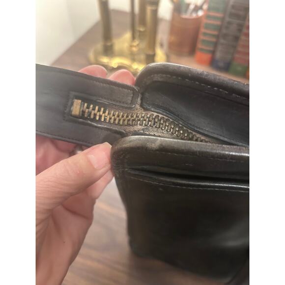 Vintage Coach Embassy Briefcase No. 018-0029 USA Made Black Glove Tanned Leather - Picture 11 of 12